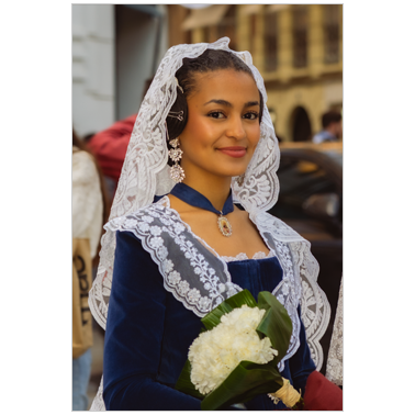 Retrato de fallera valenciana con mantilla | Cattaneo Photo
