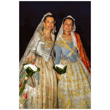Familia fallera valenciana con mantillas | Cattaneo Photo